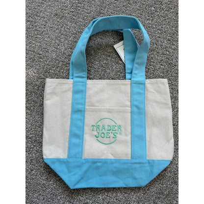 Trendy canvas tote shopping bag