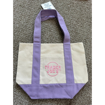 Trendy canvas tote shopping bag